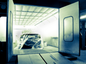 direction of airflow in spray booths